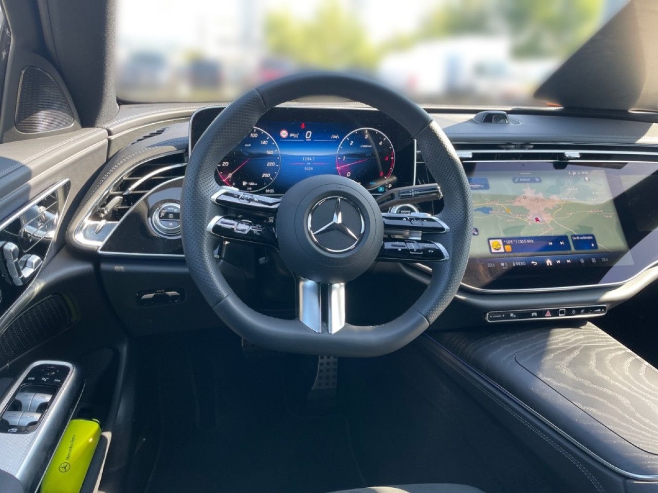 Mercedes-Benz E-Klasse – Bild 9