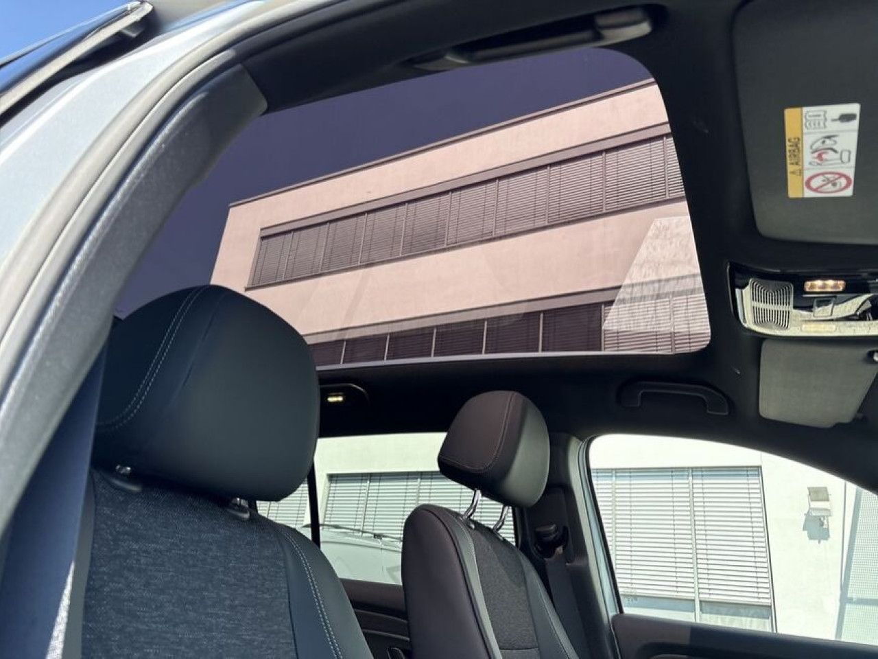Mercedes-Benz GLB – Bild 21