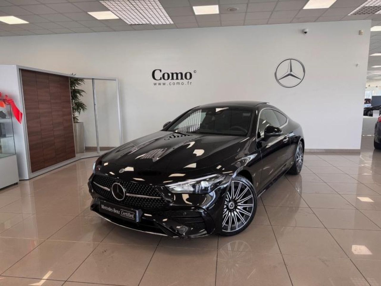 Photo du v&eacute;hicule 1 / 18