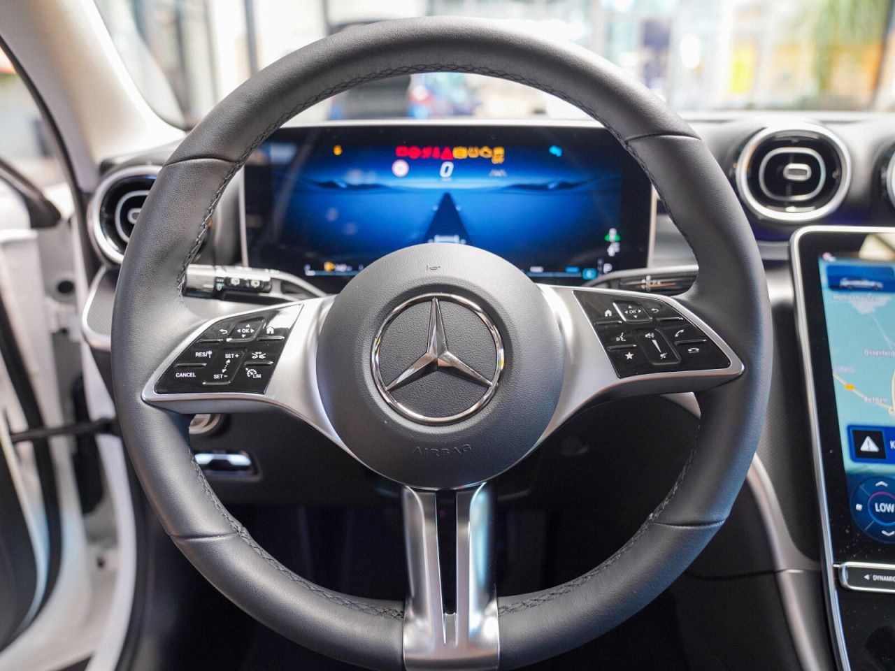 Mercedes-Benz C-Klasse – Bild 16