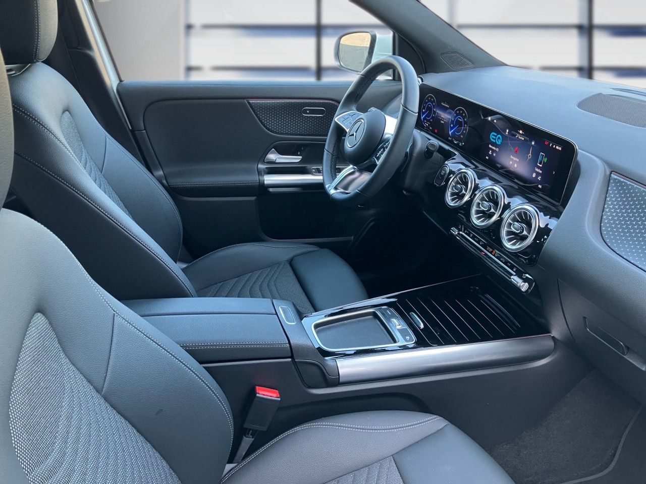Mercedes-Benz EQA – Bild 11