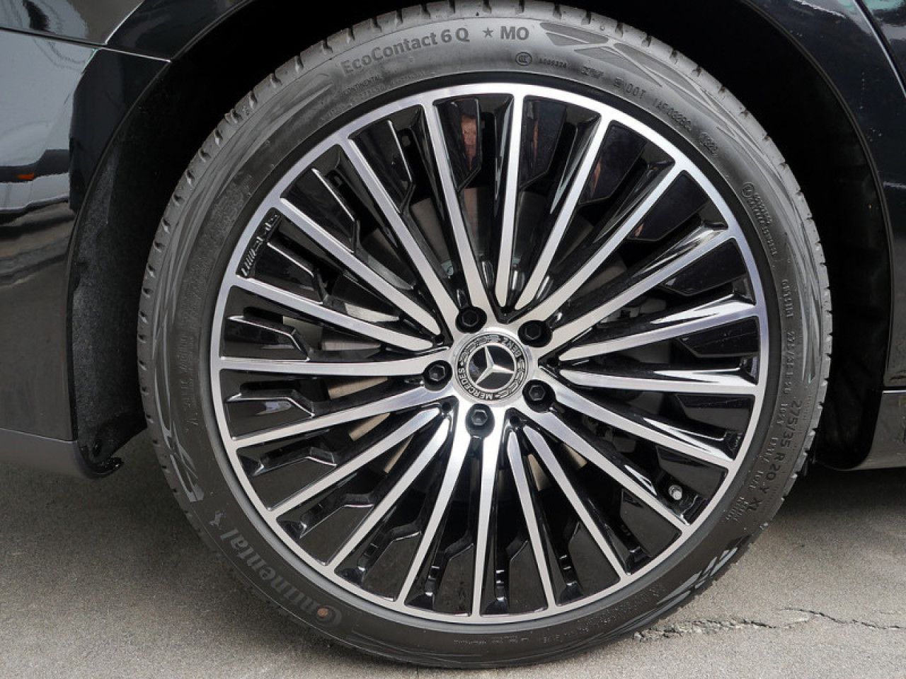 Mercedes-Benz E-Klasse – Bild 10