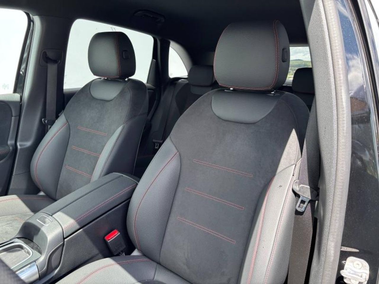 Photo du véhicule 9 / 16