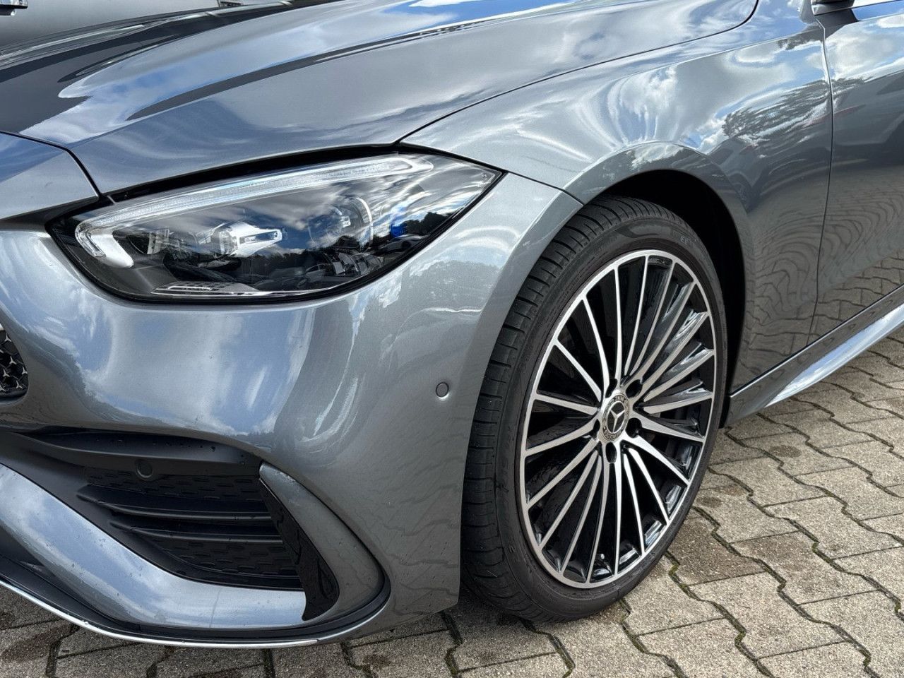Mercedes-Benz C-Klasse – Bild 13