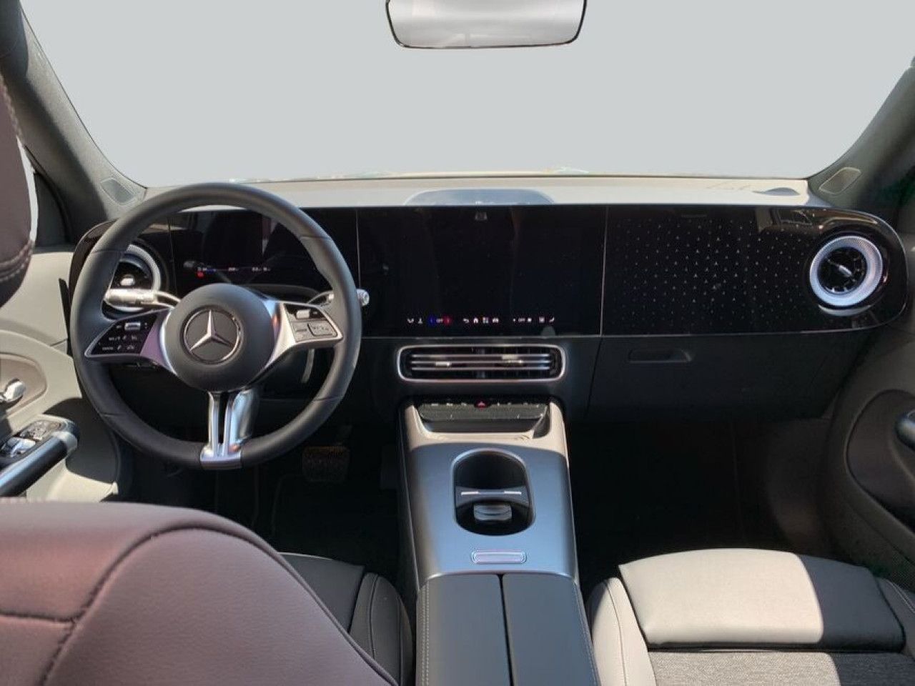 Mercedes-Benz GLB – Bild 14