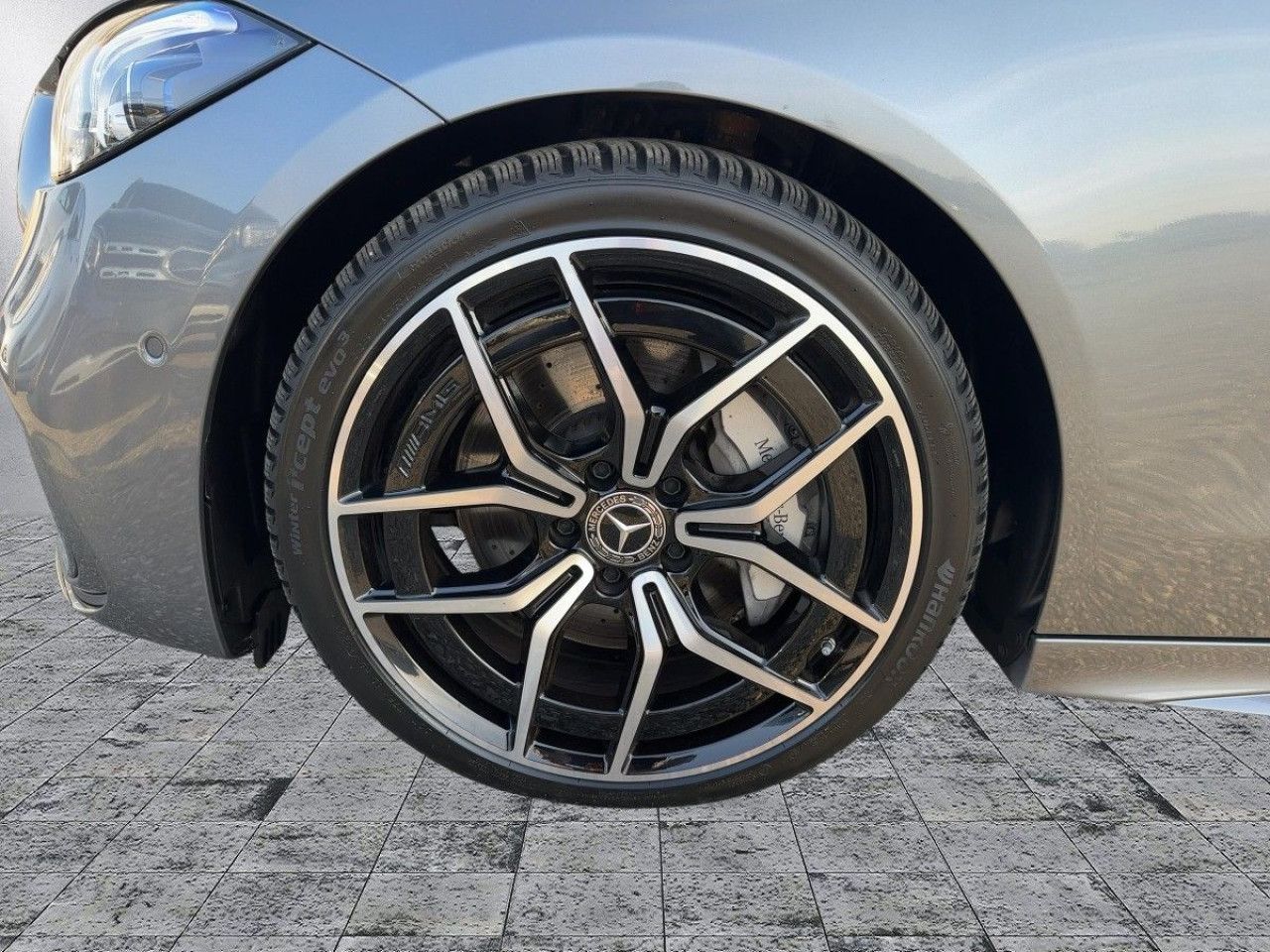 Fahrzeugbild 17 / 18