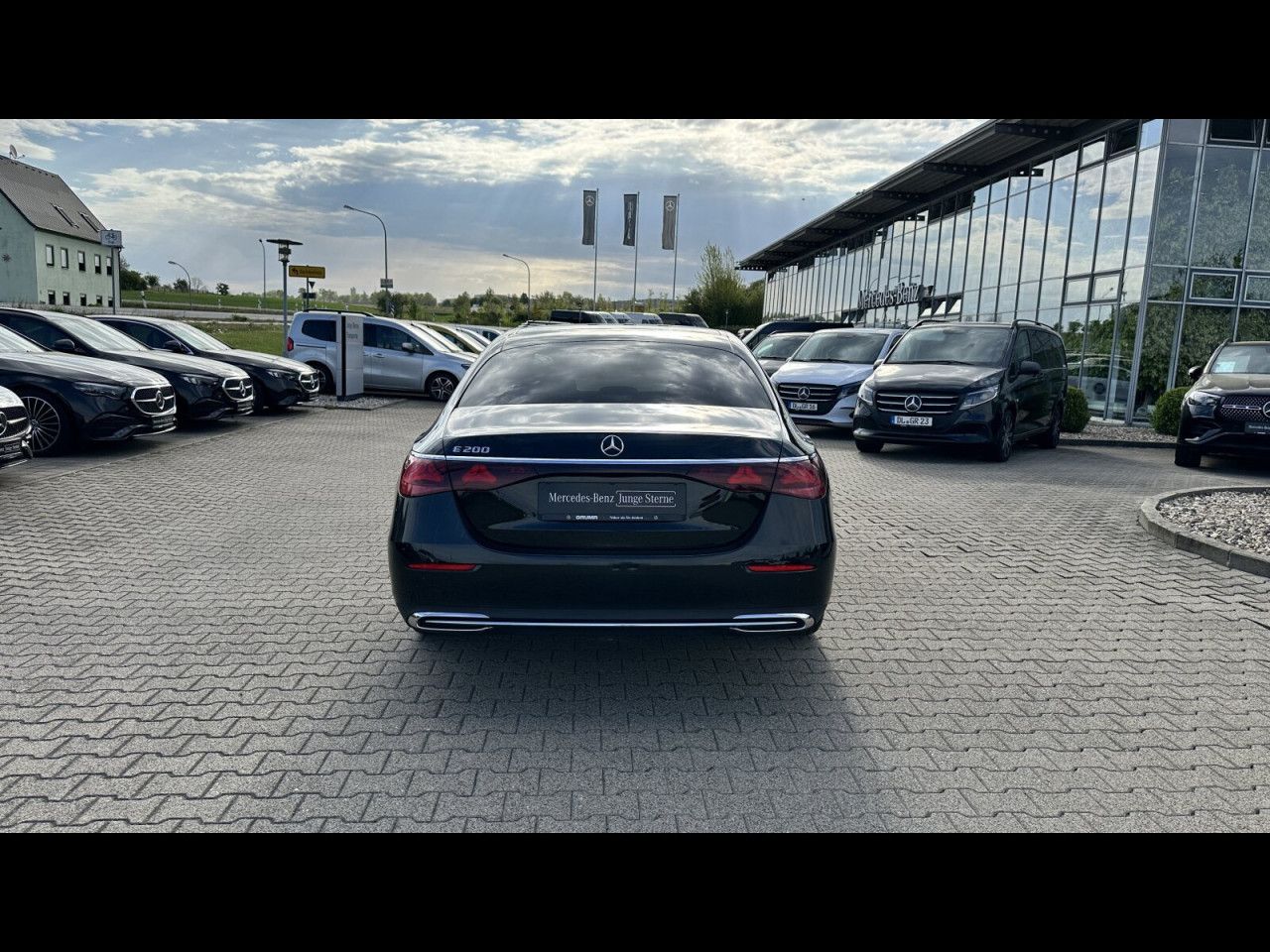 Mercedes-Benz E-Klasse – Bild 6