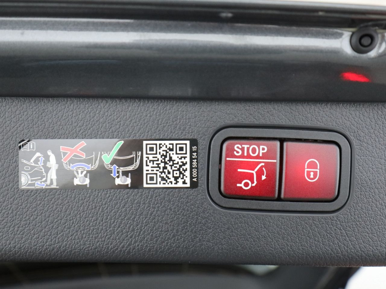 Mercedes-Benz C-Klasse – Bild 24
