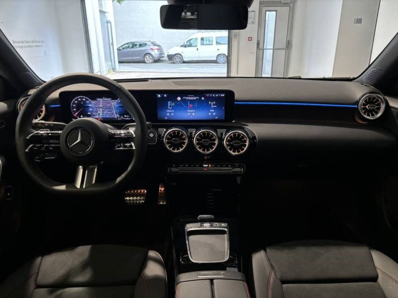 Photo du v&eacute;hicule 5 / 18