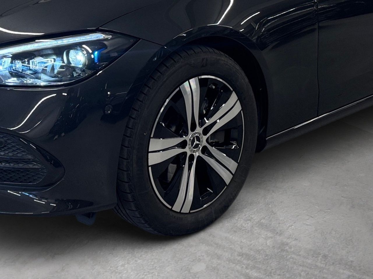 Mercedes-Benz C-Klasse – Bild 12
