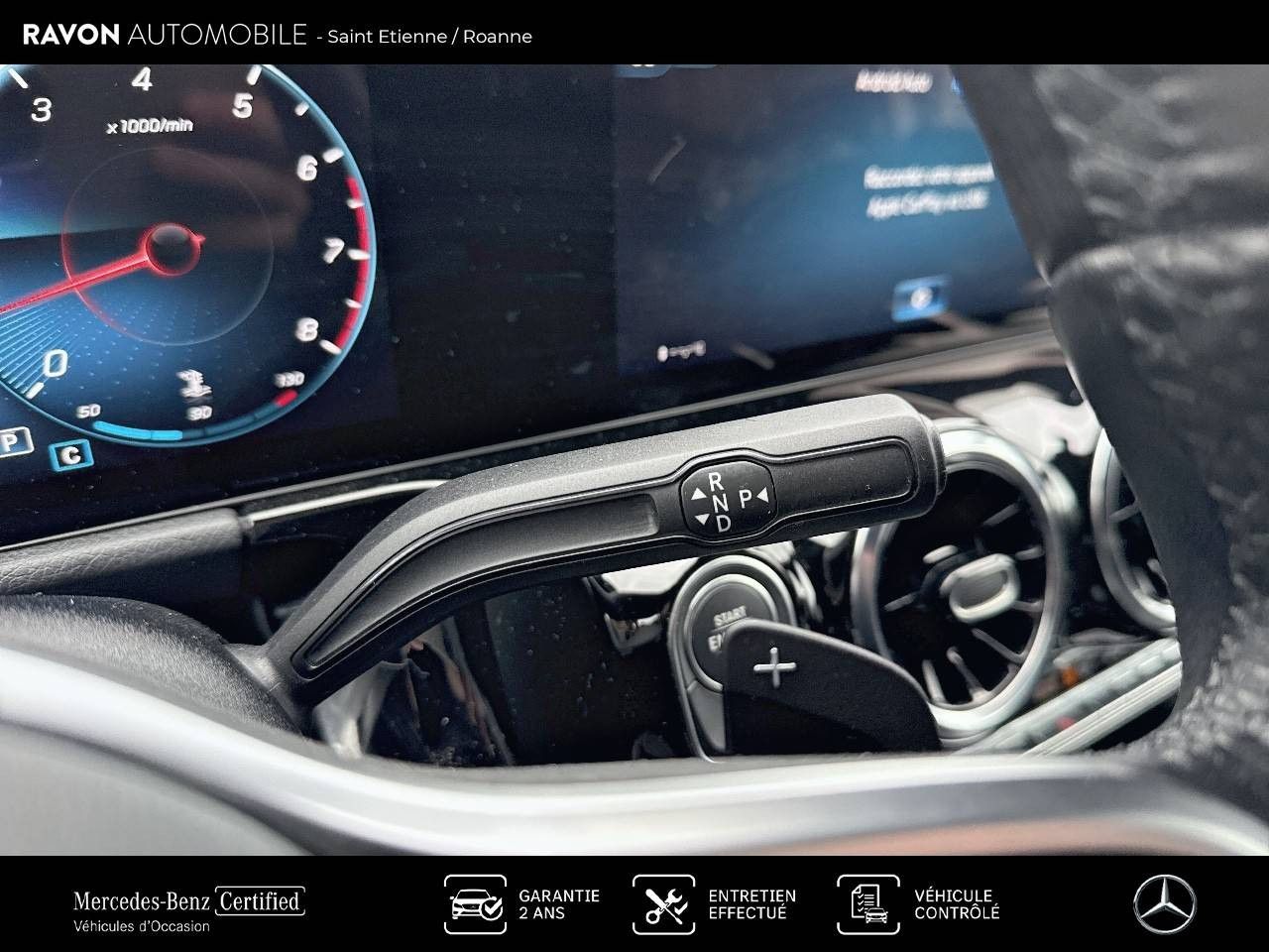 Photo du v&eacute;hicule 12 / 18