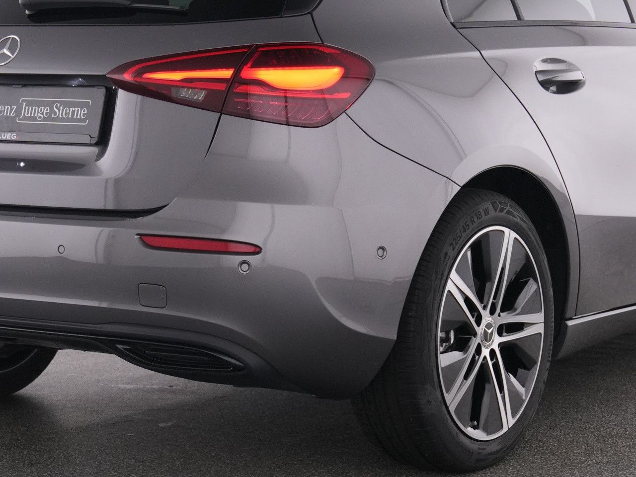 Mercedes-Benz A-Klasse – Bild 9