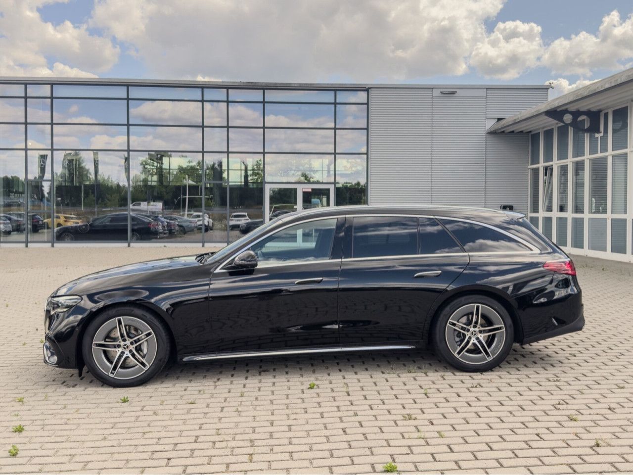 Mercedes-Benz E-Klasse – Bild 7