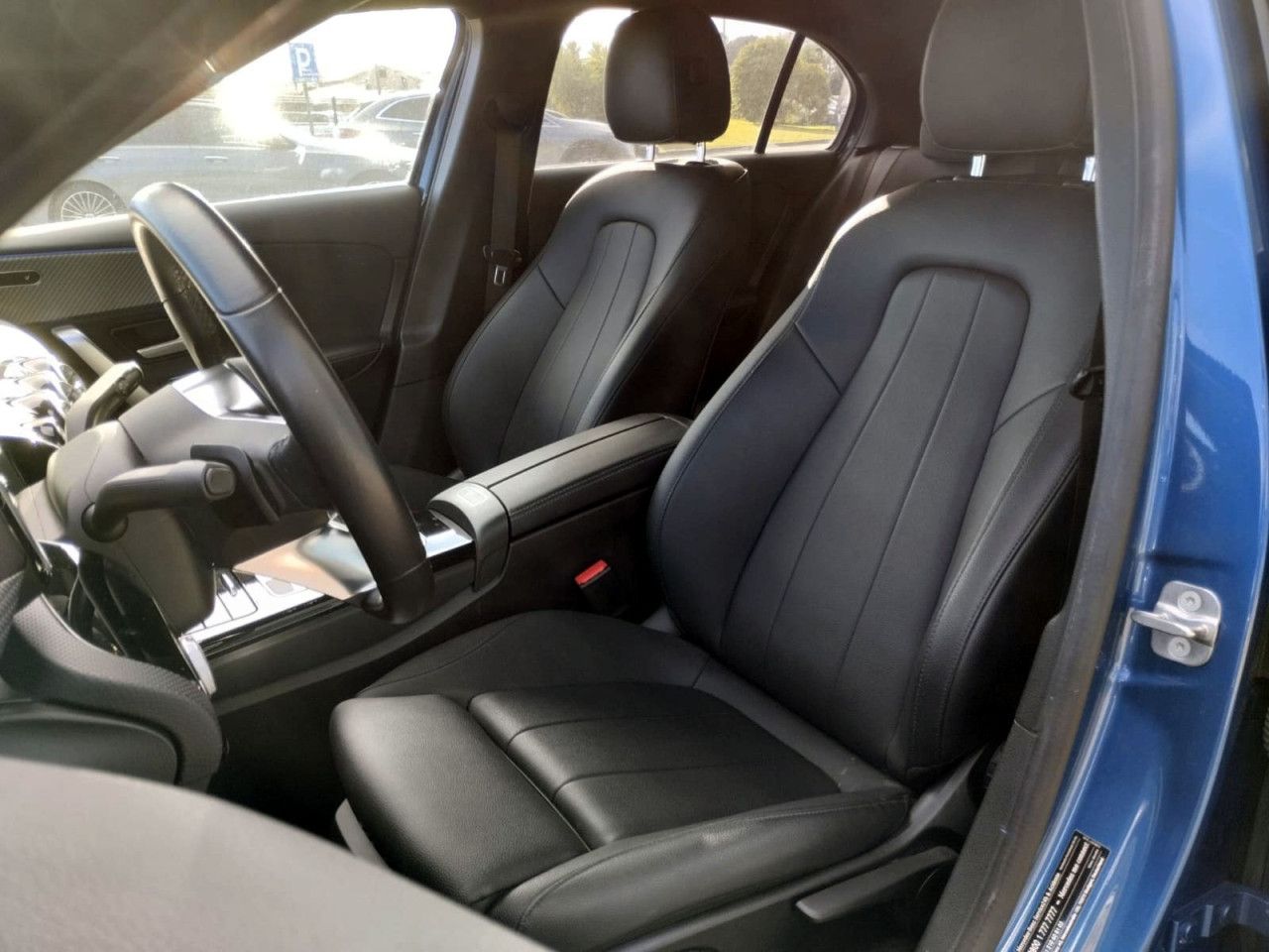 Imagem do ve&iacute;culo 4 / 11