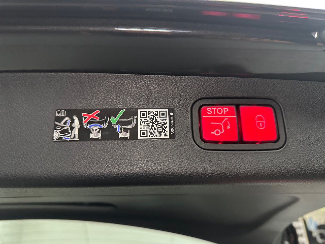 Mercedes-Benz E-Klasse – Bild 15