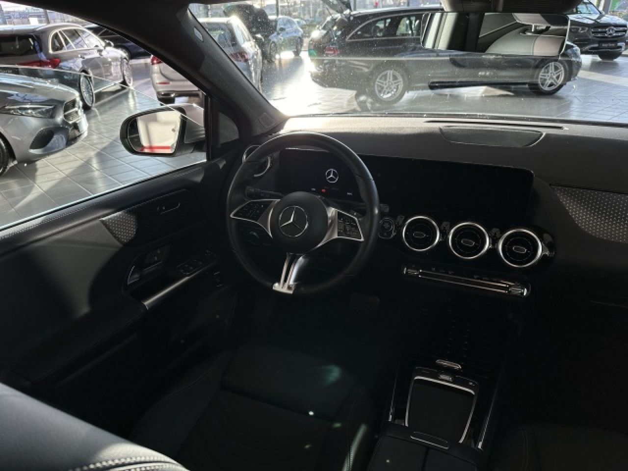 Fahrzeugbild 8 / 15