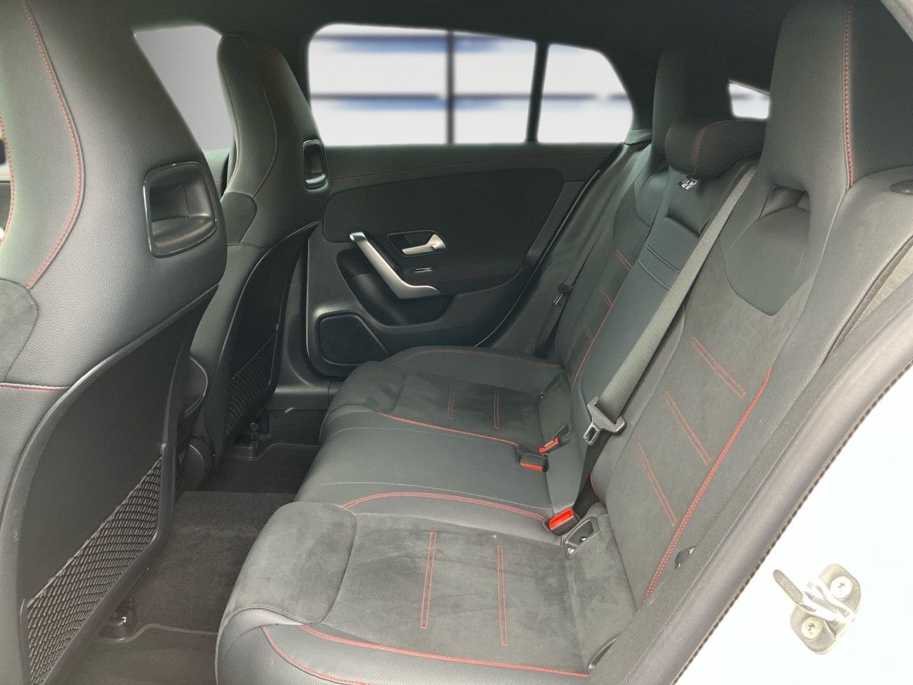 Mercedes-Benz CLA – Bild 5