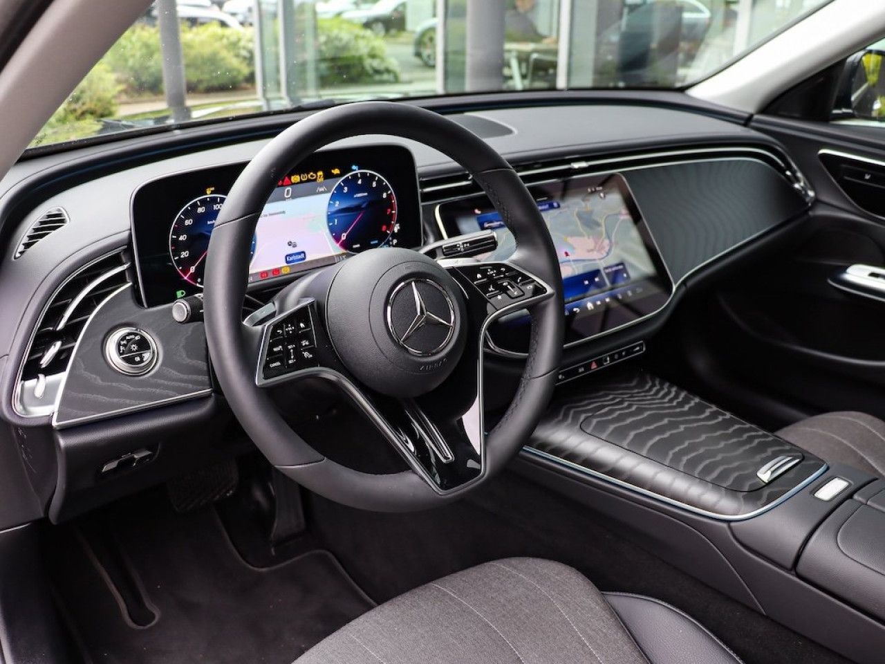 Mercedes-Benz E-Klasse – Bild 19