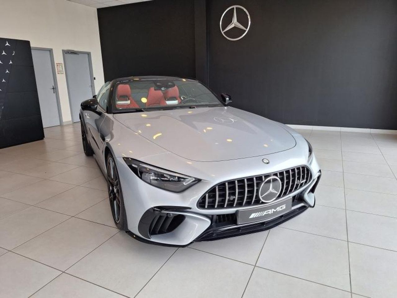 Photo du v&eacute;hicule 2 / 18