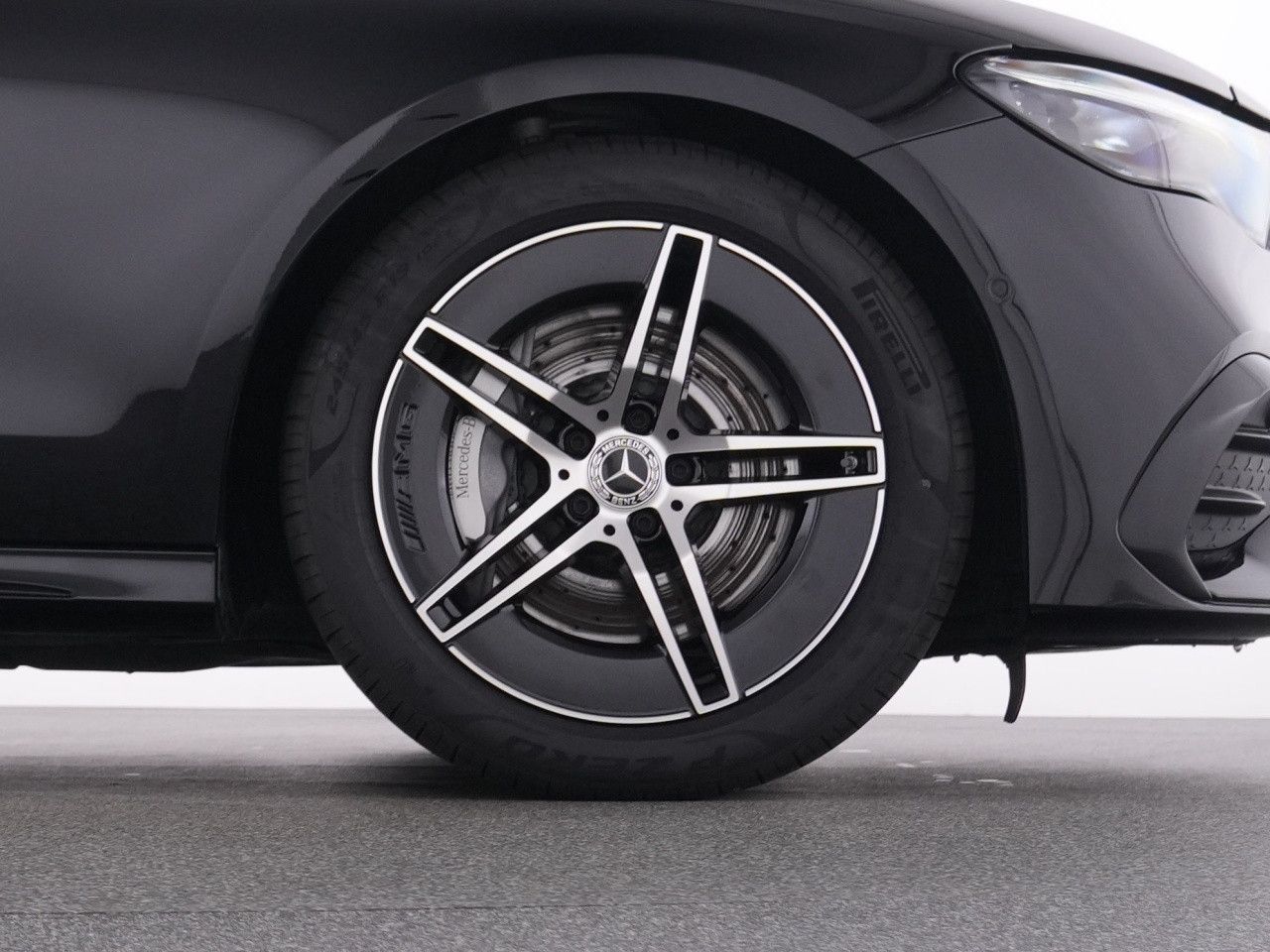 Mercedes-Benz E-Klasse – Bild 21