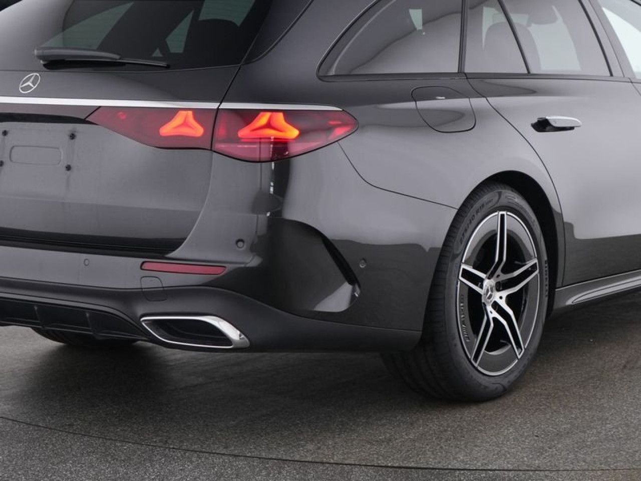 Mercedes-Benz E-Klasse – Bild 3