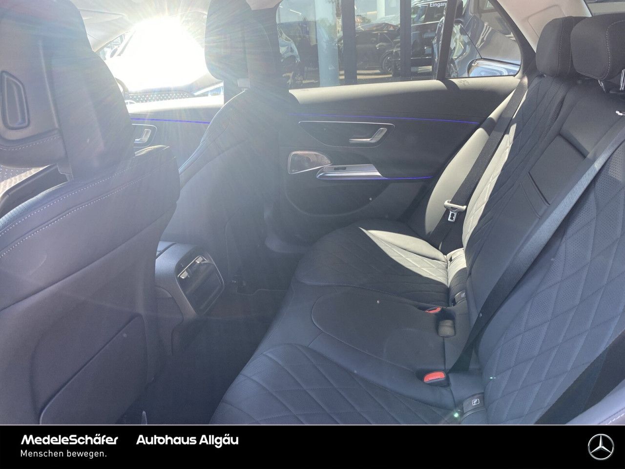 Mercedes-Benz E-Klasse – Bild 18