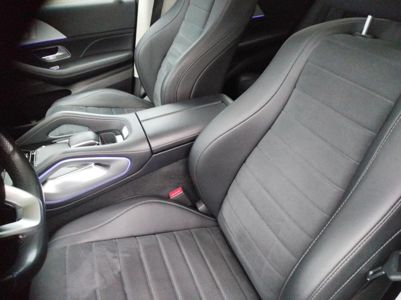 Zdjęcie pojazdu 18 / 28