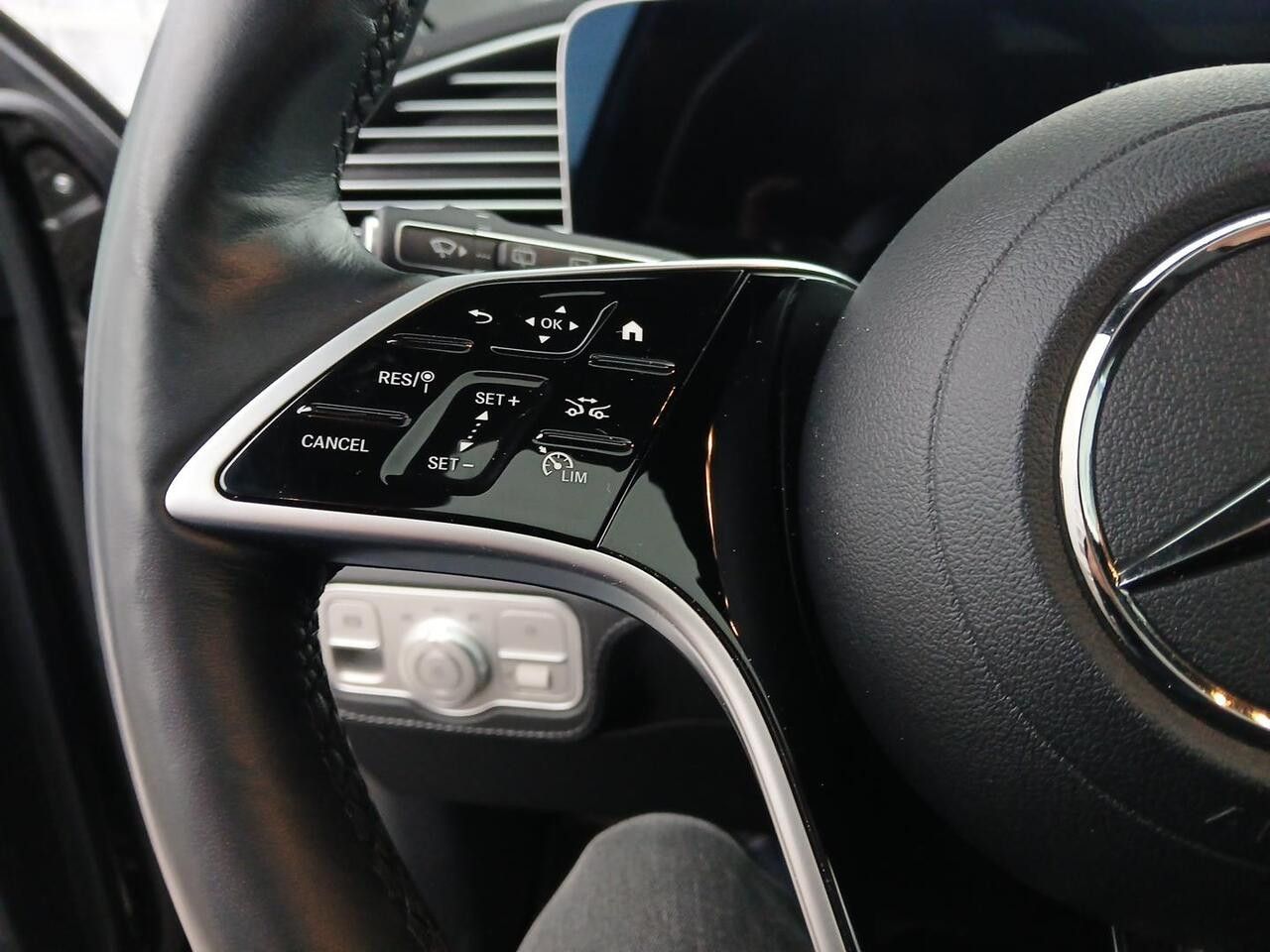 Zdjęcie pojazdu 12 / 25