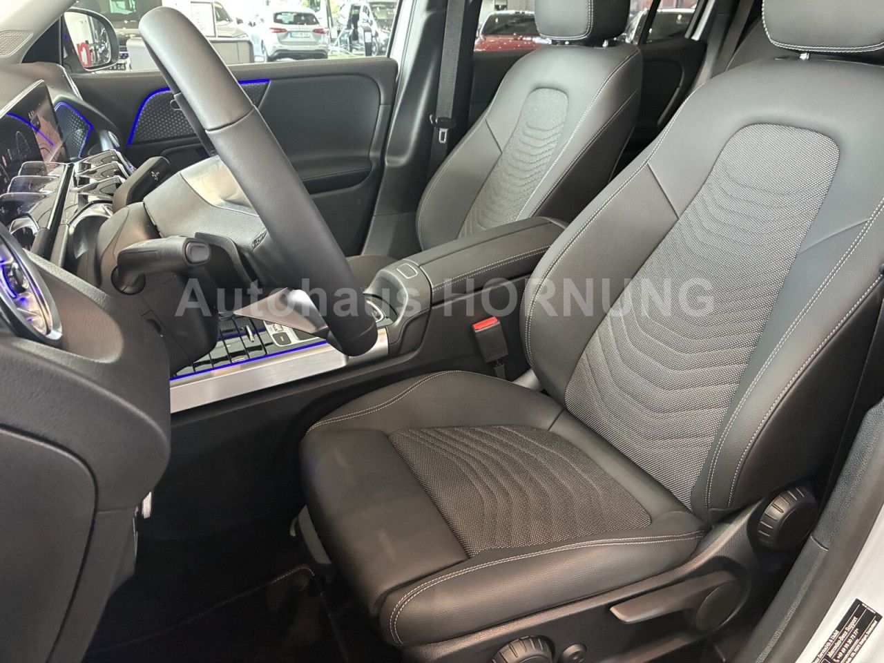 Mercedes-Benz GLB – Bild 12