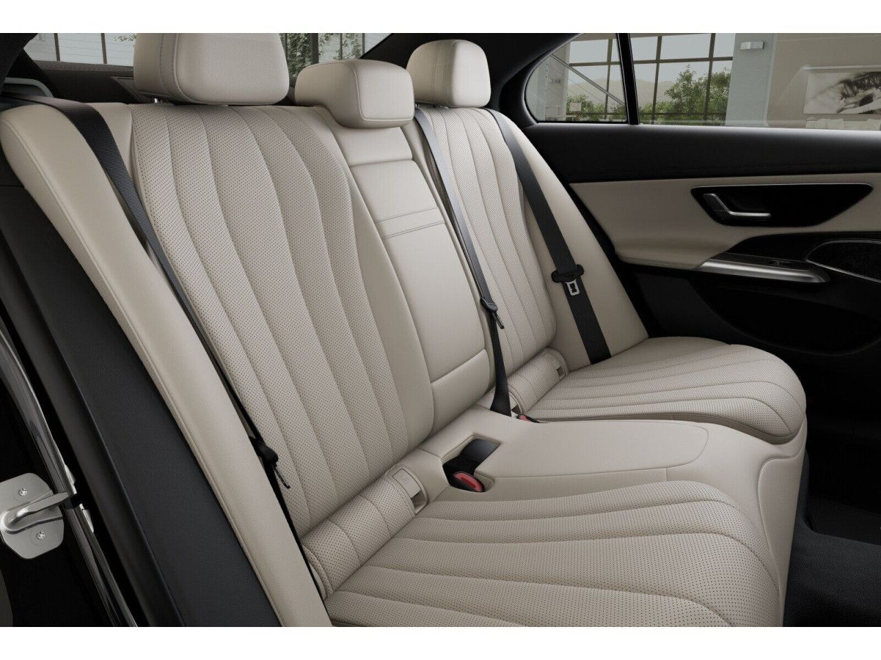 Mercedes-Benz E-Klasse – Bild 13