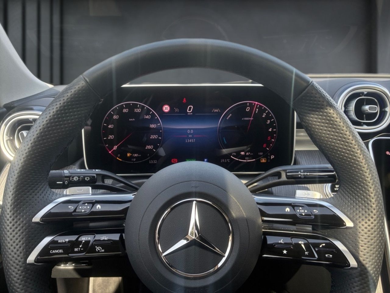 Mercedes-Benz C-Klasse – Bild 8