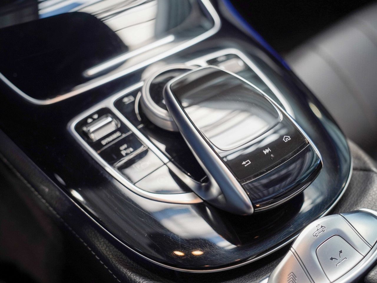 Fahrzeugbild 27 / 30