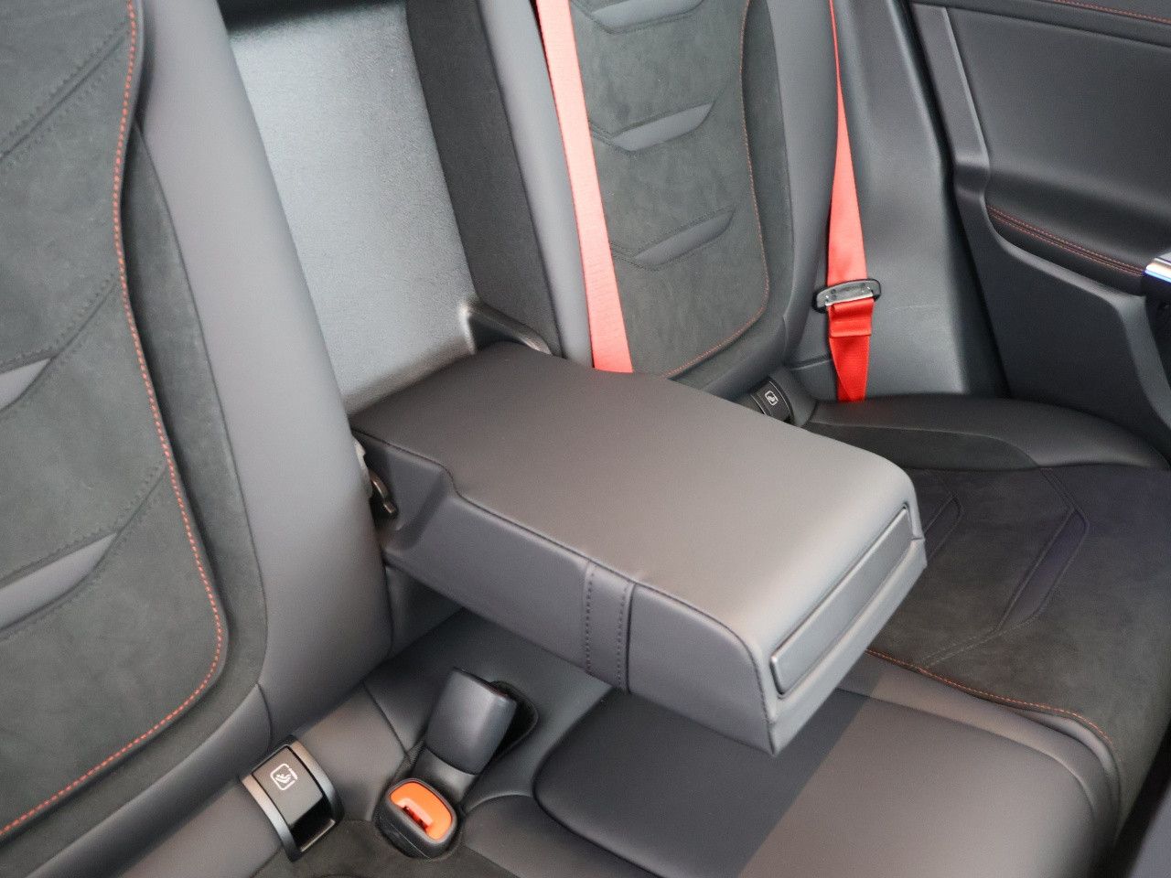 Mercedes-Benz GLC – Bild 25