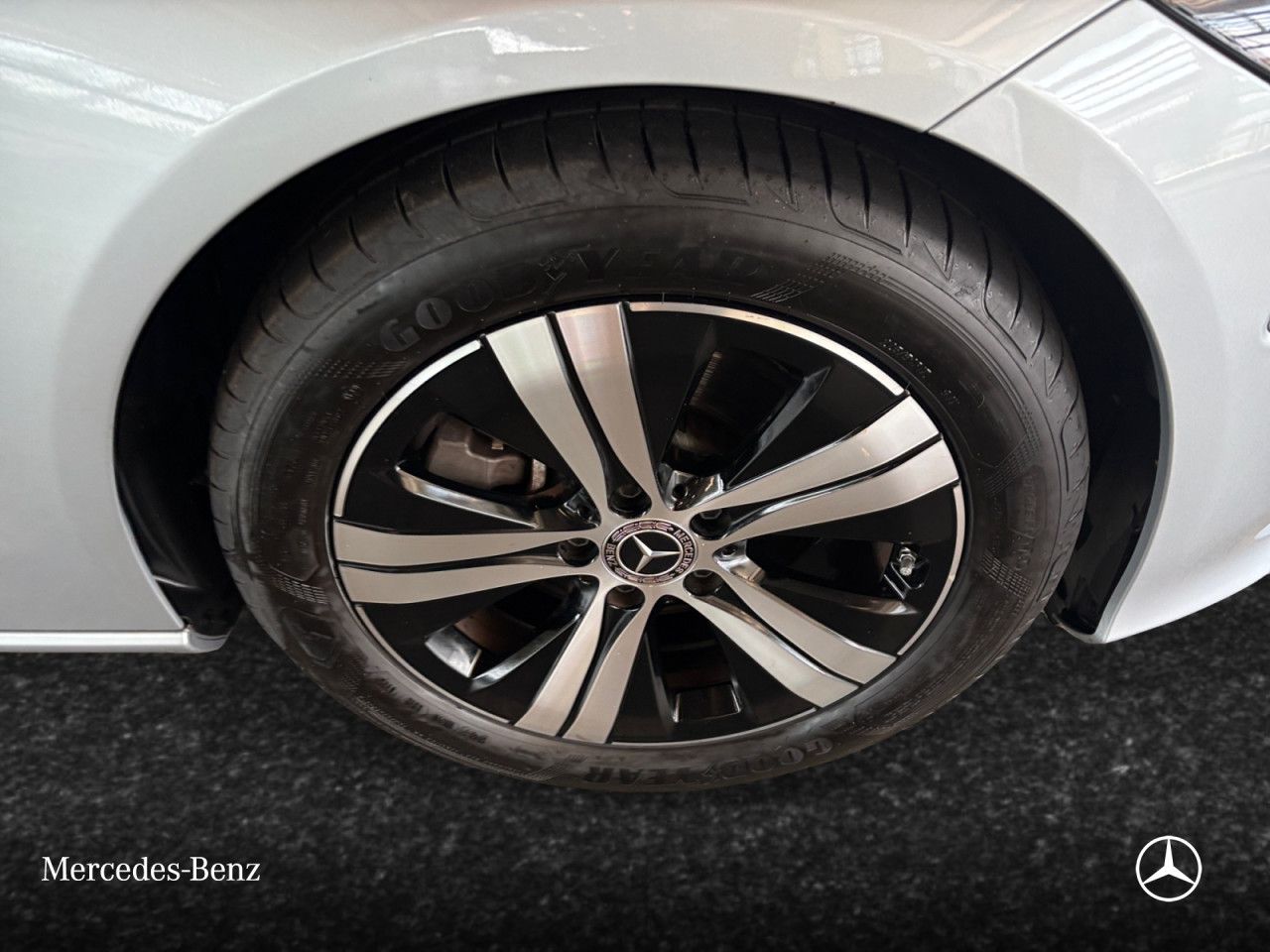 Mercedes-Benz C-Klasse – Bild 4