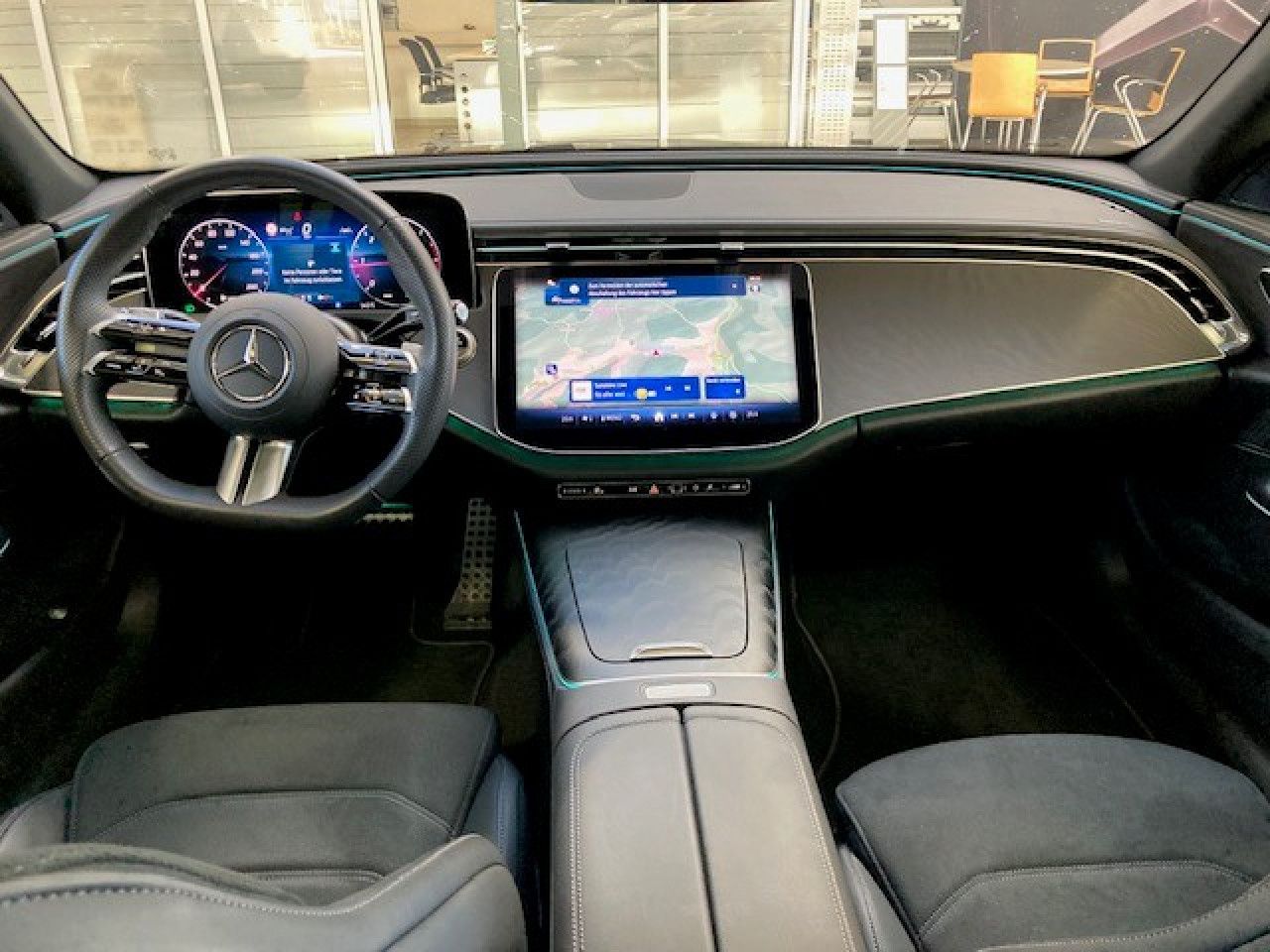 Mercedes-Benz E-Klasse – Bild 17