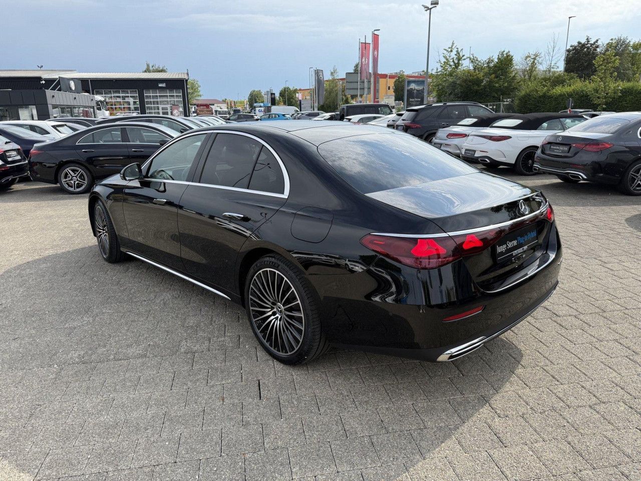 Mercedes-Benz E-Klasse – Bild 14