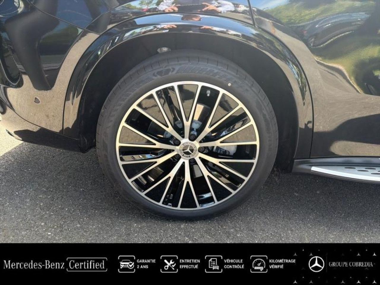 Photo du v&eacute;hicule 16 / 18