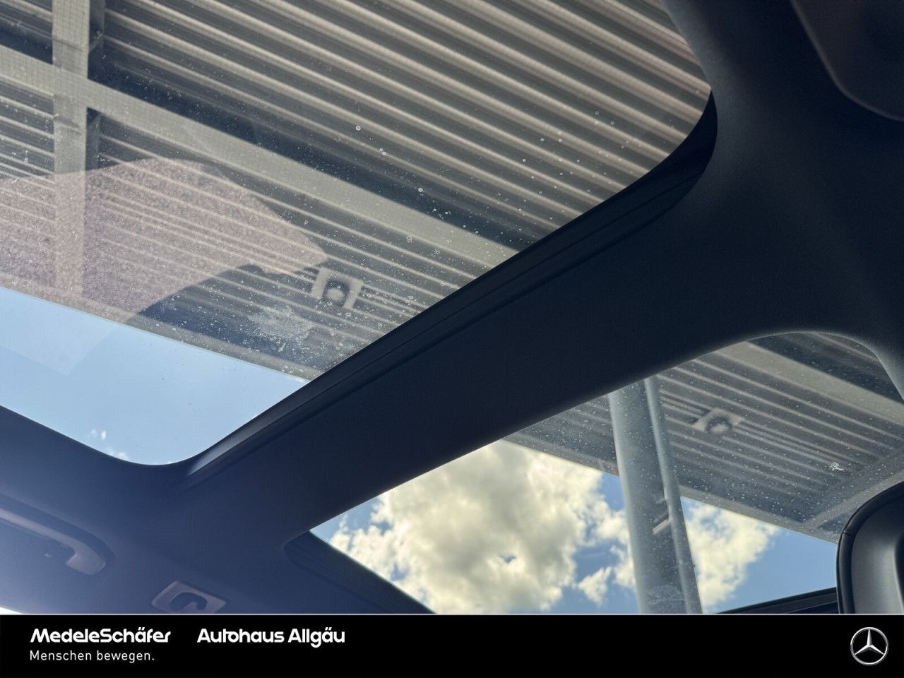 Mercedes-Benz E-Klasse – Bild 14