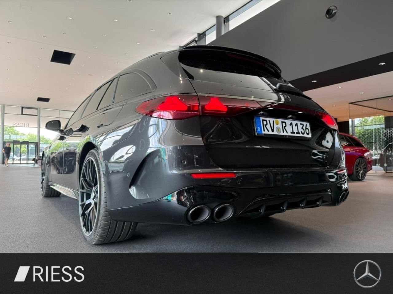 Mercedes-Benz E-Klasse – Bild 20