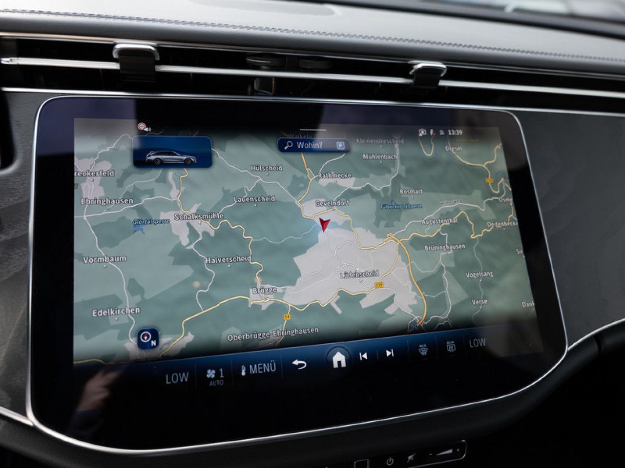 Mercedes-Benz E-Klasse – Bild 10