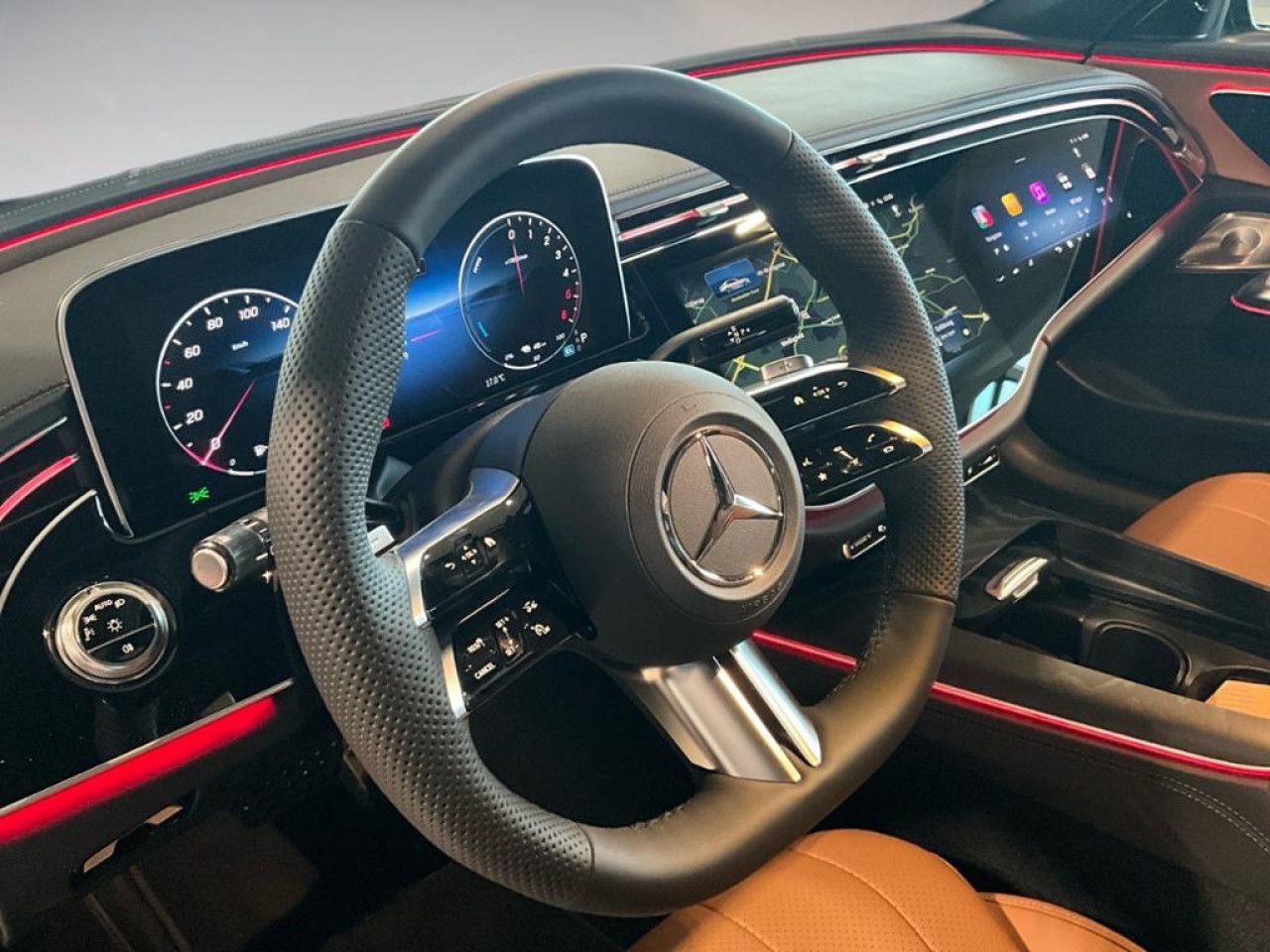 Mercedes-Benz E-Klasse – Bild 9