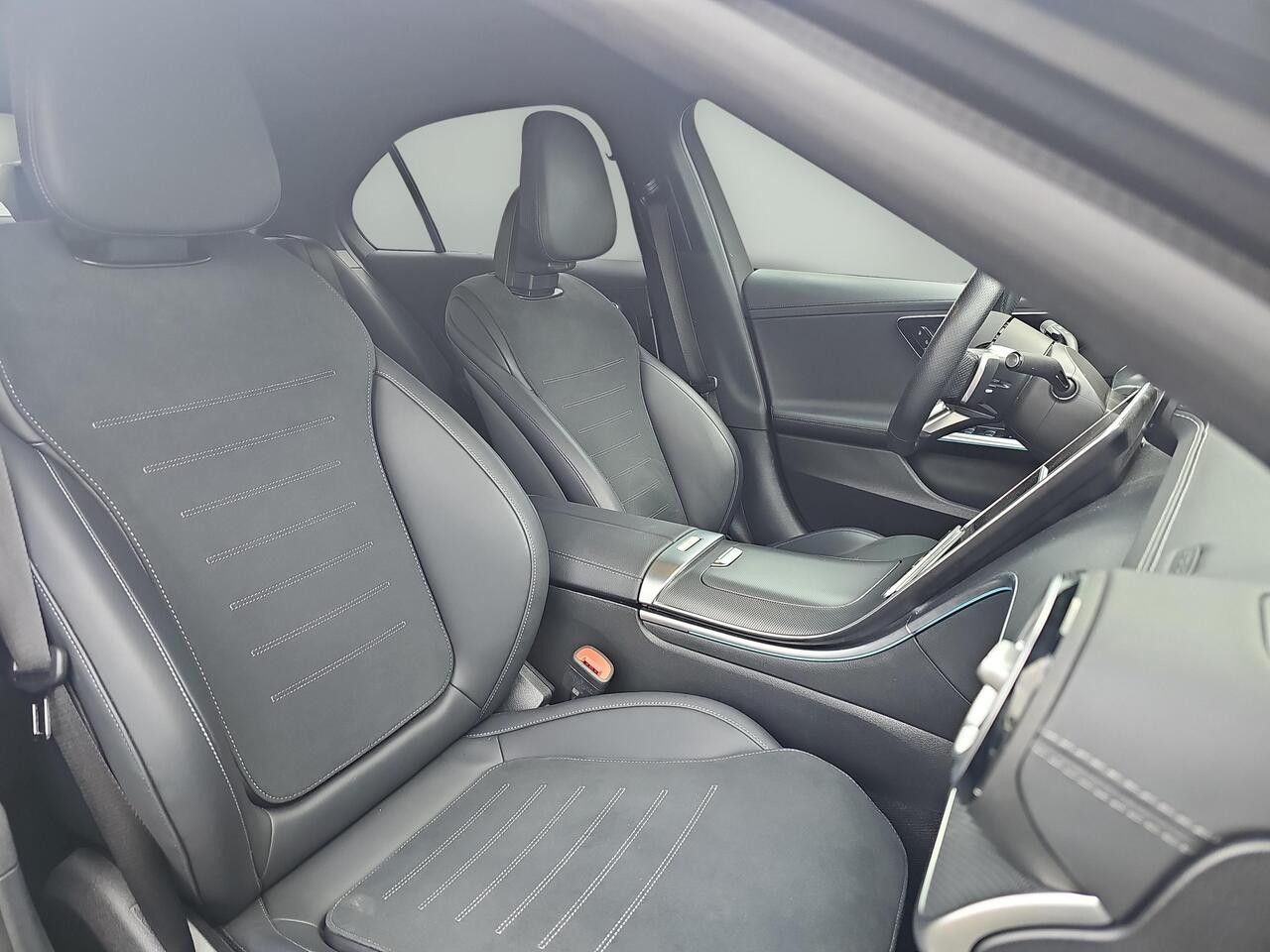 Zdjęcie pojazdu 22 / 24