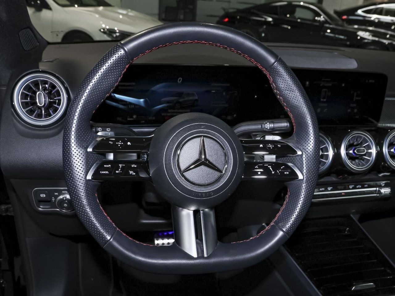 Mercedes-Benz GLB – Bild 14