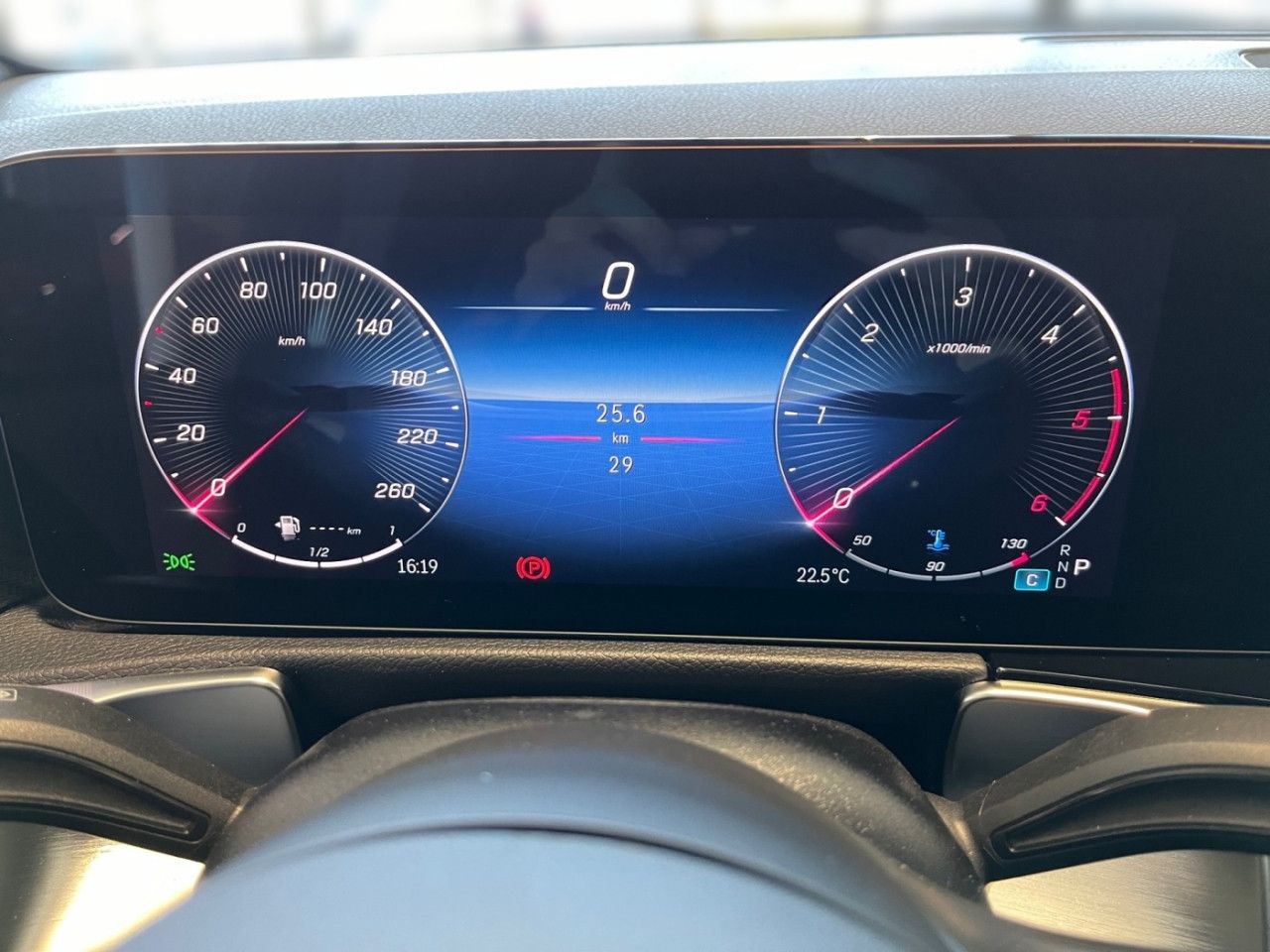 Mercedes-Benz GLB – Bild 5