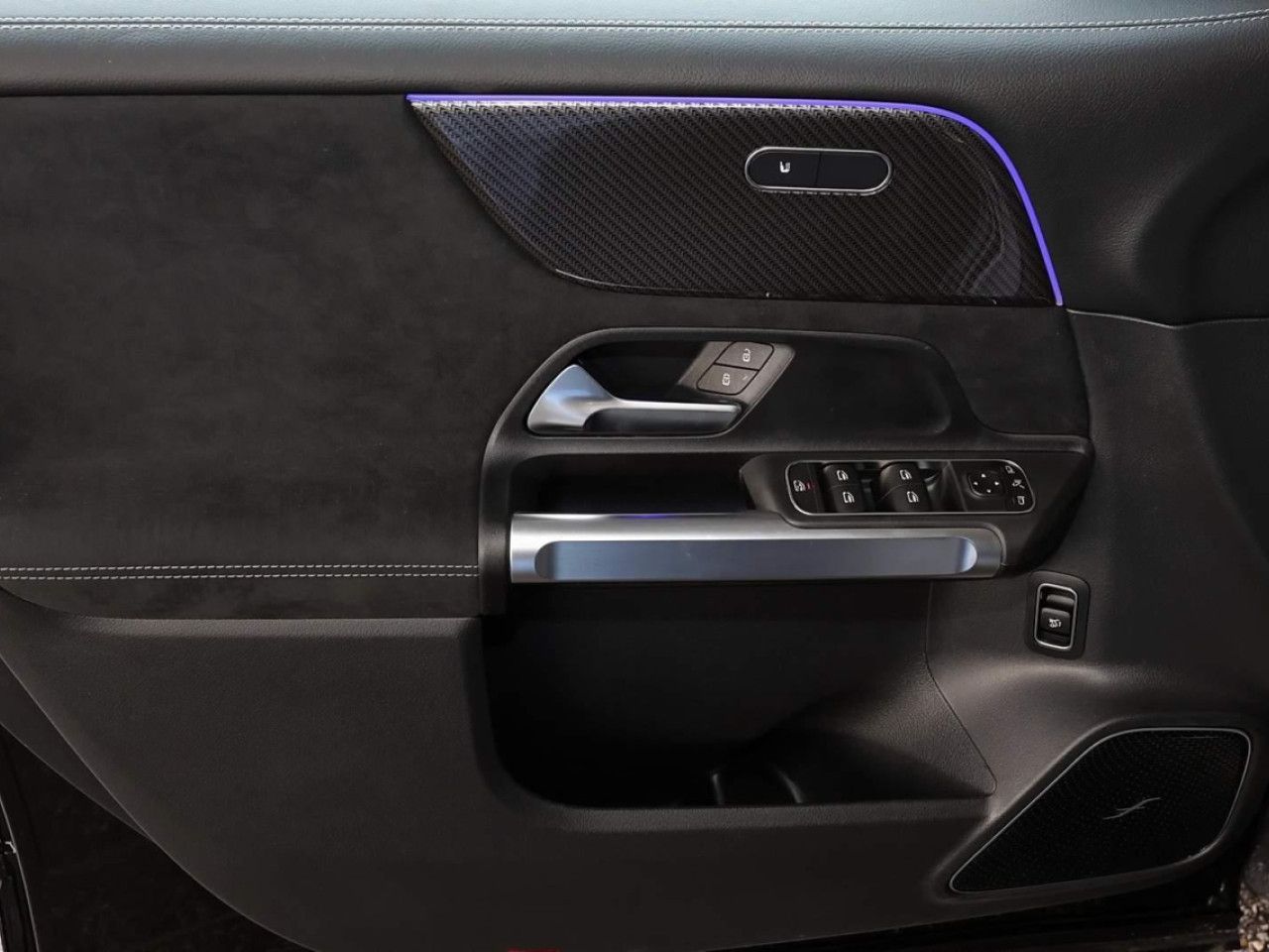 Mercedes-Benz GLB – Bild 12