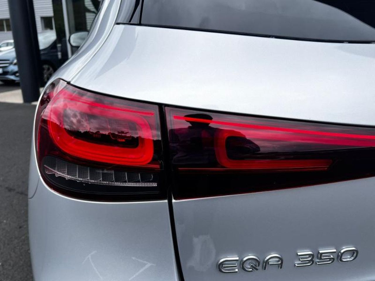 Photo du v&eacute;hicule 10 / 18