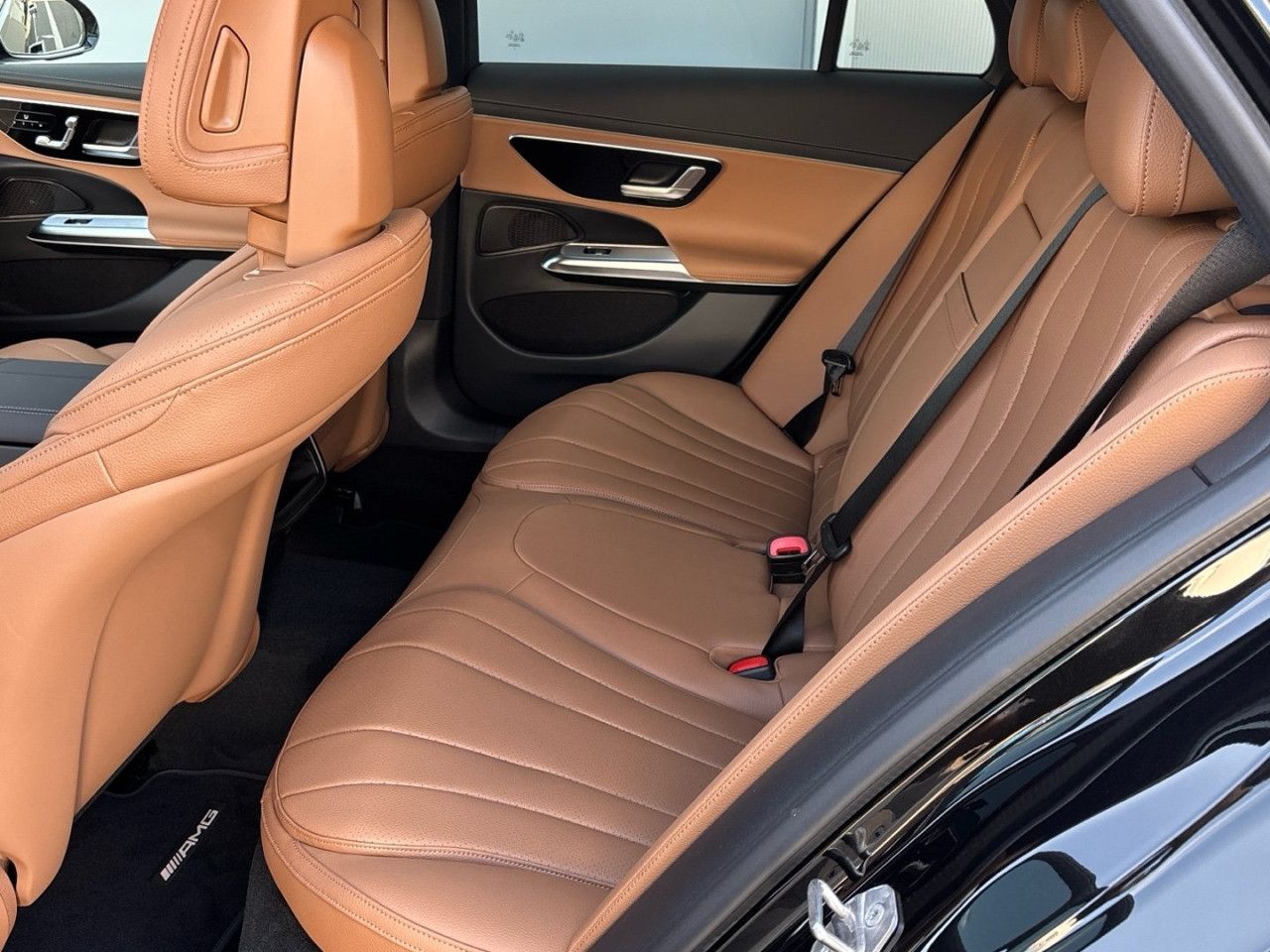 Mercedes-Benz E-Klasse – Bild 13