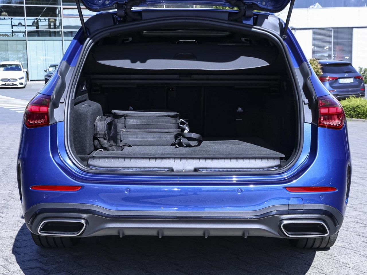 Mercedes-Benz C-Klasse – Bild 9