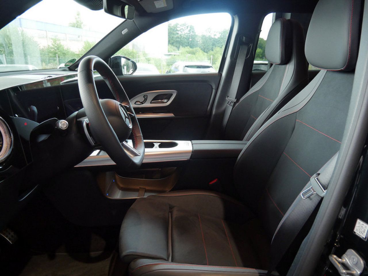 Mercedes-Benz GLB – Bild 16