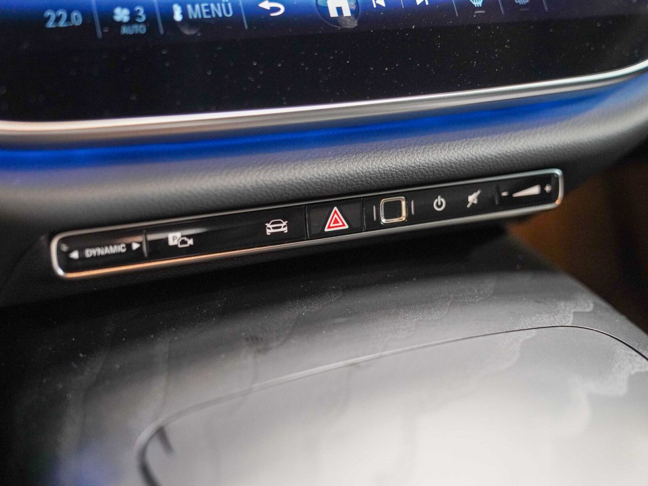 Mercedes-Benz E-Klasse – Bild 24